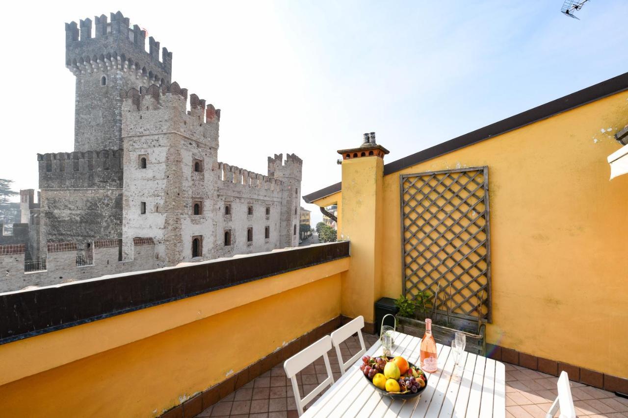 Sunset Apartment Home & Terrace Sirmione Eksteriør billede